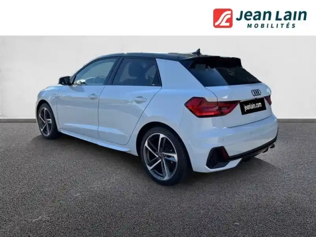 Audi A1 sportback 30 tfsi 116 ch s tronic 7 — photo 7