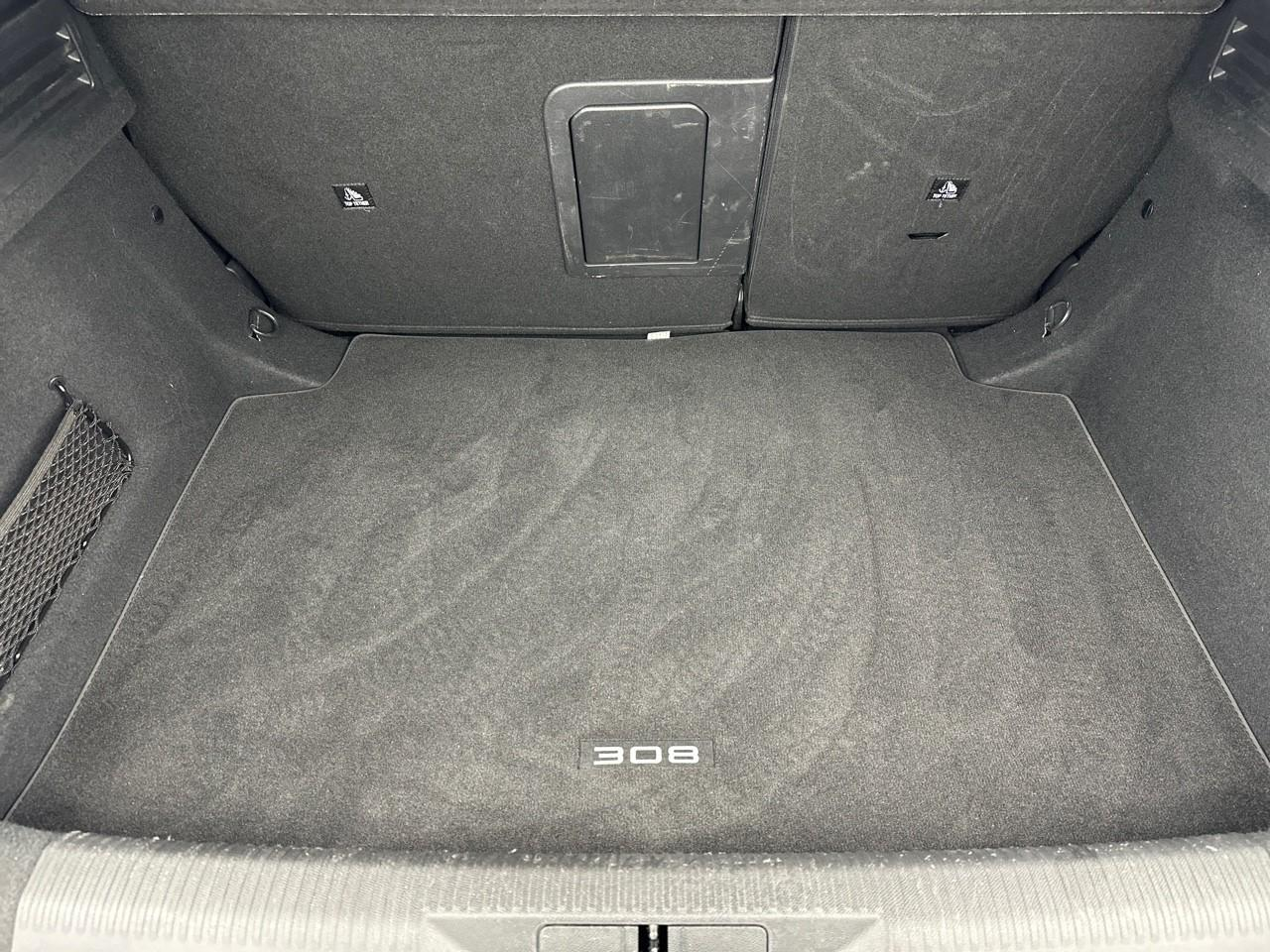 Peugeot 308 puretech 130ch s&s eat8 allure — photo 6