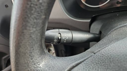 Peugeot Partner Tepee 1.6 Hdi 92 - Access – 2015 – 160420 km – Diesel – Boîte Manuelle — photo 20