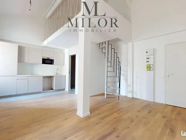 Studio 1 pièce 35 m²