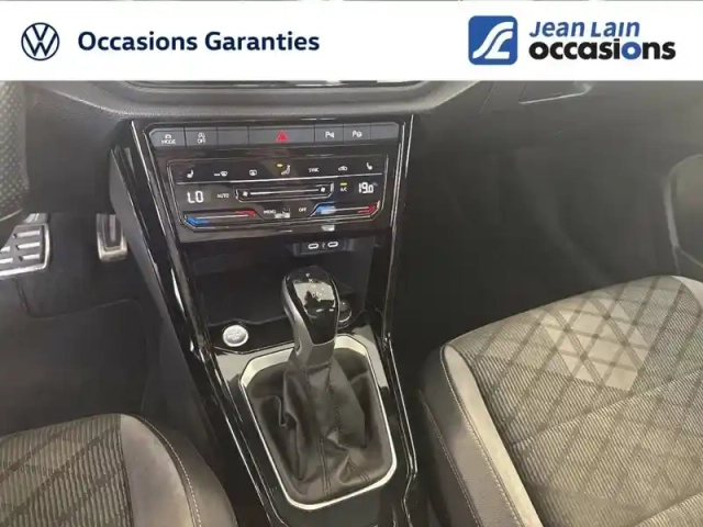 Volkswagen T-Roc 1.5 tsi evo 150 start/stop dsg7 — photo 16