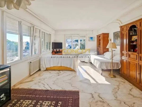 Appartement 3 pièces 107 m²