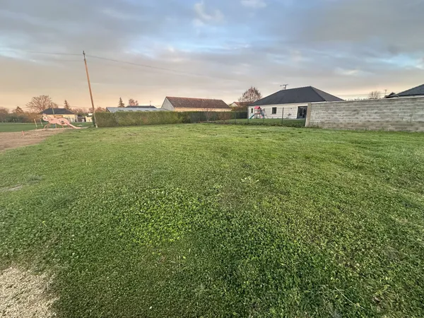 Terrain en individuel 696 m²