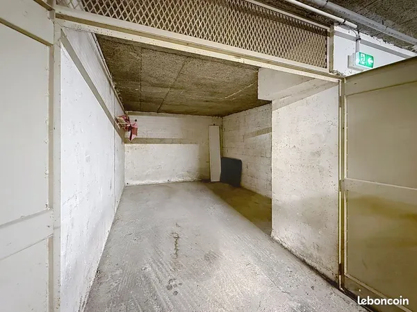 Garage fermé / box quartier Camplanier