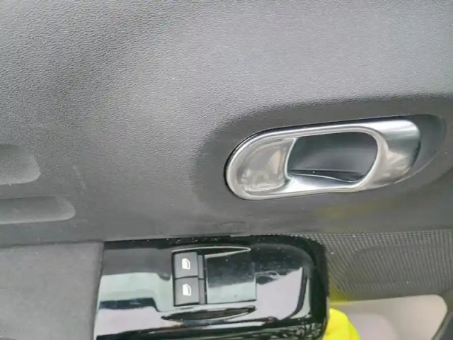 Citroën C3 puretech 110 ch eat6 max — photo 20
