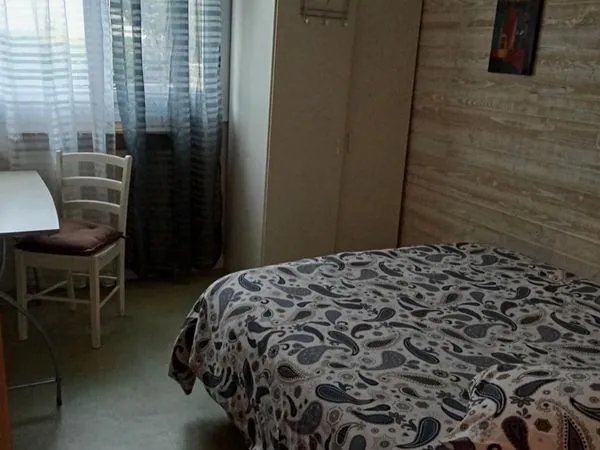 Colocation chambre en maison