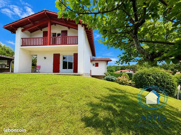 Maison 6 pièces 165 m²