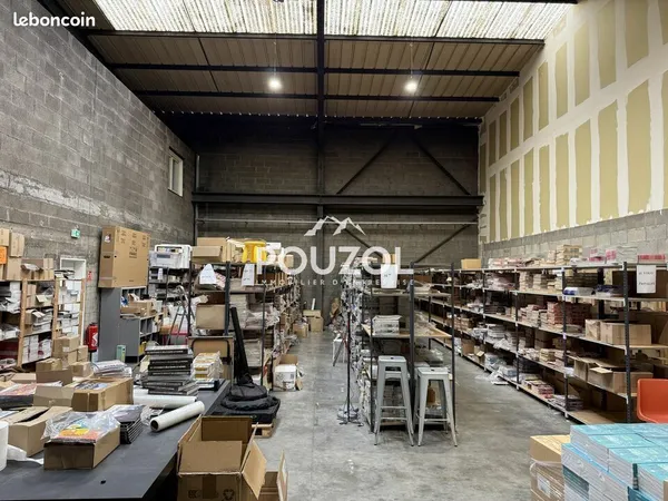 LOCAL D'ACTIVITE 406 m² CLERMONT-FERRAND