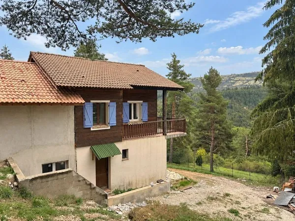 Maison 5 pièces 110 m²