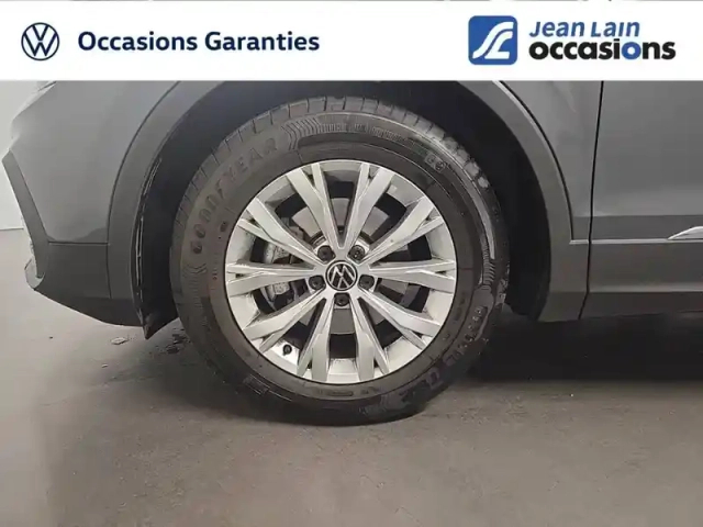 Volkswagen Tiguan 2.0 tdi 150ch dsg7 — photo 12