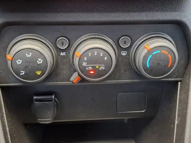 Dacia Sandero tce 90 - 22 — photo 44