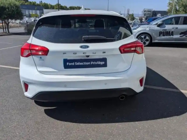 Ford Focus 1.0 ecoboost 125ch stop&amp;start titanium — photo 8
