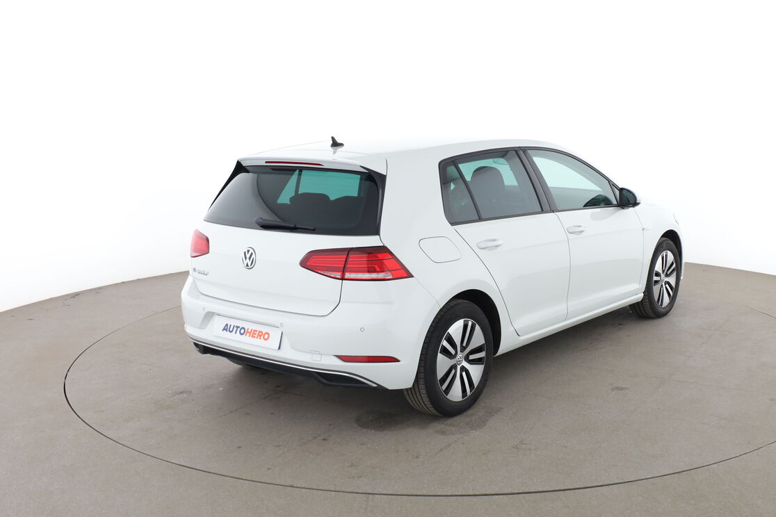 Volkswagen e-Golf VII e-Golf Electrique 35.8 kWh — photo 5