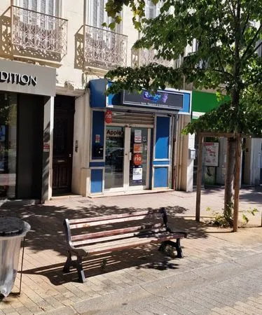 Vente Fonds de Commerce - Téléphonie, Informatique & Point Relais (Aubagne Centre)