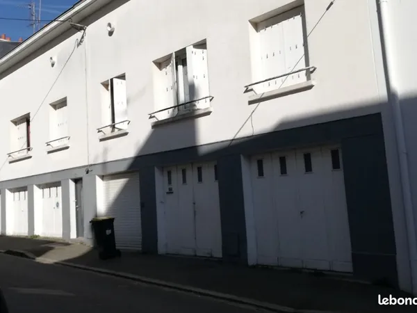 Garage /garde meubles