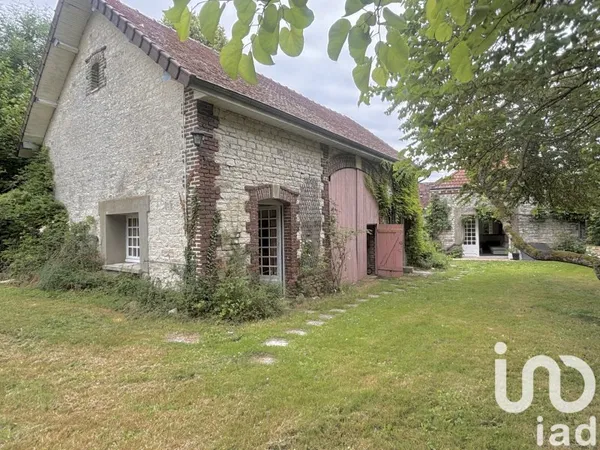Maison 9 pièces 210 m²