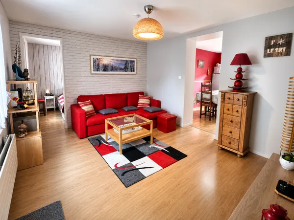 HAUTES-VOSGES - VENTRON - Appartement T3 avec garage et jardin privatif
