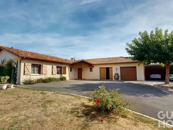 Maison de plain-pied 6 pièces 174 m²
