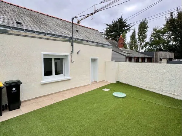Maison avec jardin
