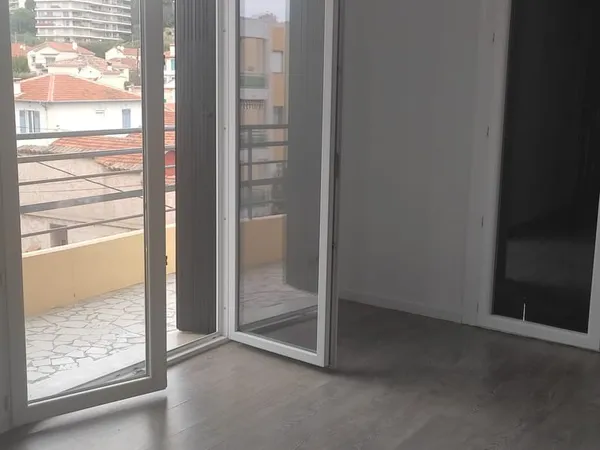 Appartement Location Antibes 3p 51m² 1245€