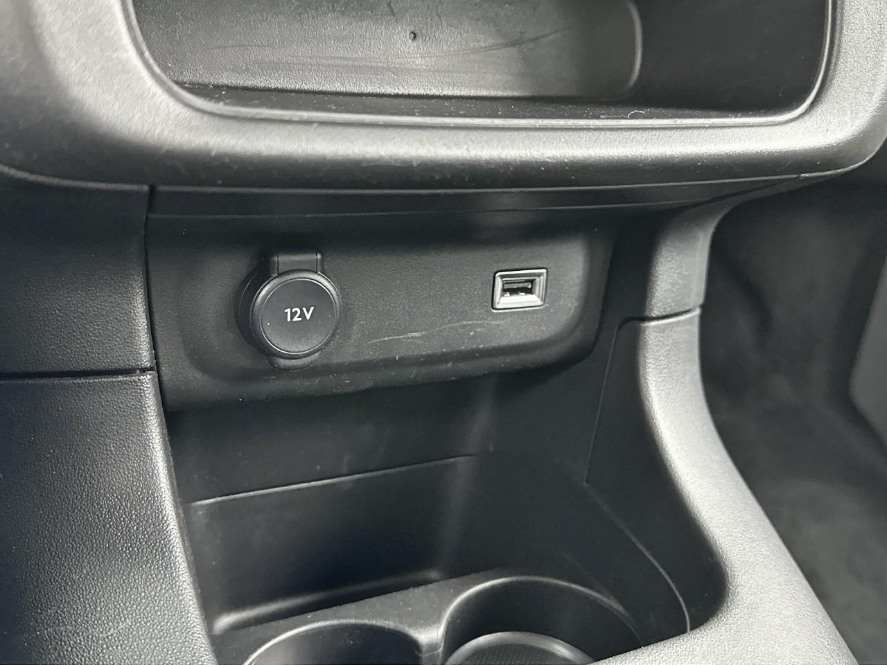 Citroën C3 bluehdi 100 bvm6 you — photo 27