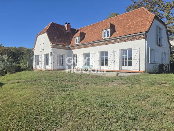 Maison Vente Sauvagnon 12p 302m² 459000€
