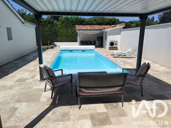 Maison de plain-pied 6 pièces 120 m²