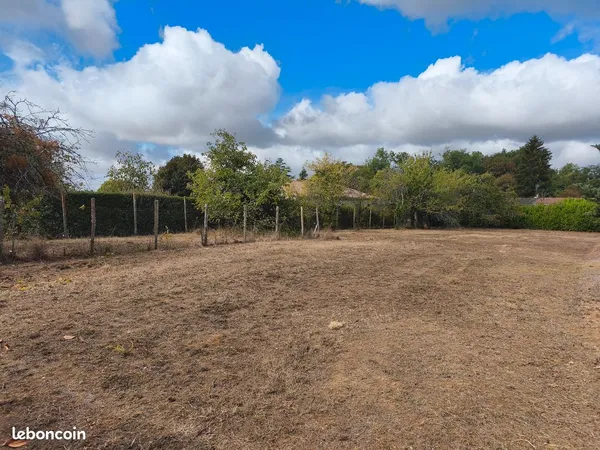 A Vendre Terrain 1200 m2 à Frontenac
