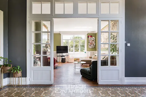Maison 7 pièces 230 m²