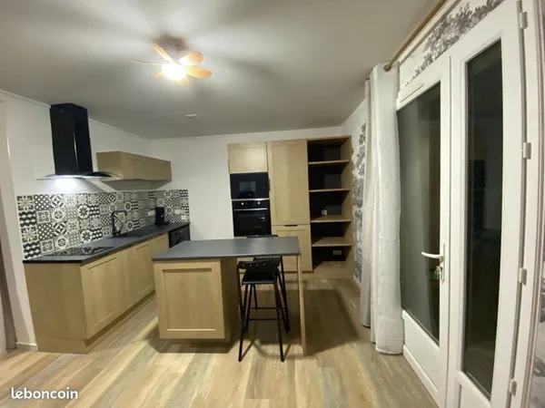 À louer - T2 meublé entièrement rénové - 32 m² - Chauray