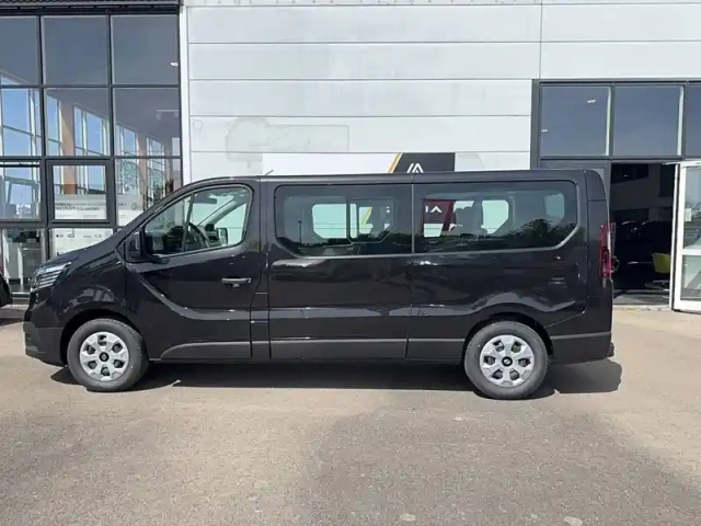 Renault Trafic blue dci 150 auto — photo 2