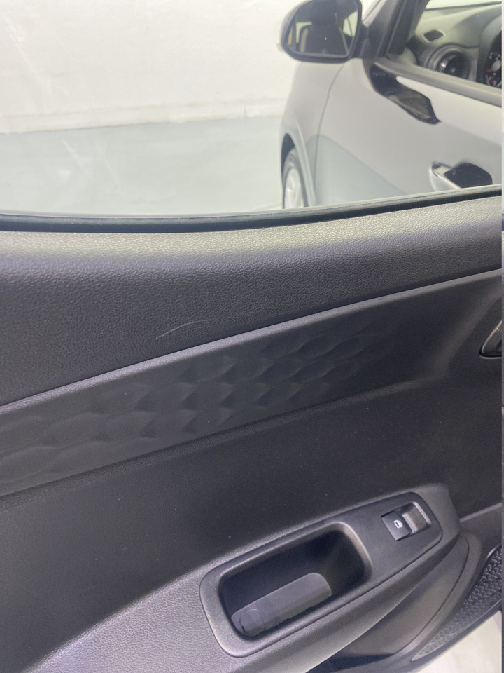 Hyundai i10 — photo 50
