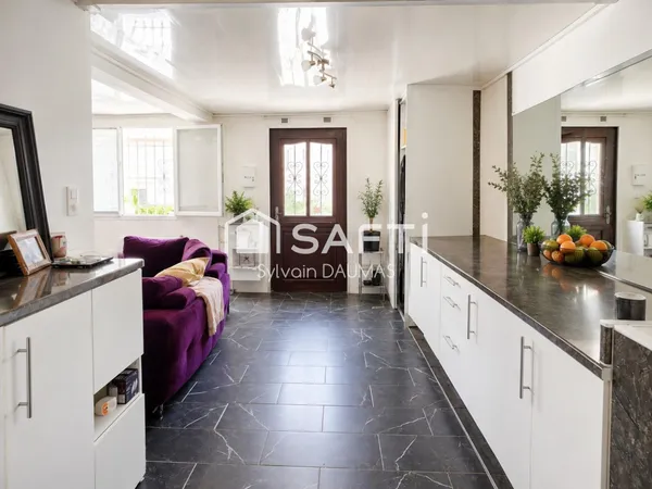 Rare à Claret : plus de 80 m² et 3 chambres en bas de maison