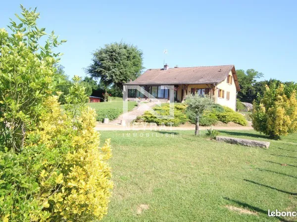 Maison 5 pièces 141 m²