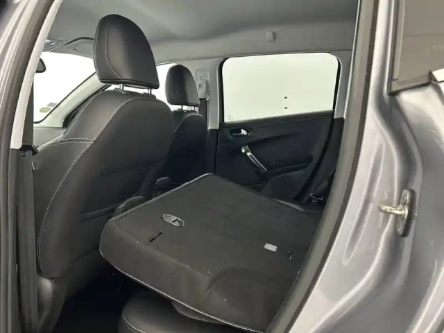 Peugeot 2008 bluehdi 100ch s&amp;s bvm6 — photo 41