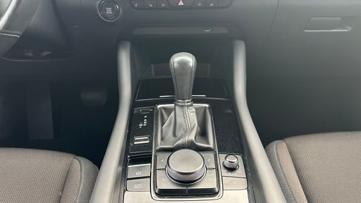 Mazda 3 2.0 SkyActiv-G 122 Mild Hybrid BVA6 - Style – 2020 – 64812 km – Hybride essence – Boîte Automatique — photo 37