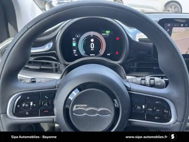 Fiat 500 e 118 ch — photo 23