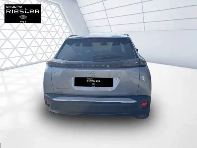 Peugeot 2008 electrique 136 ch — photo 5