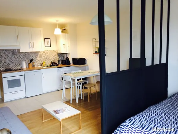 Studio meublé 30 m² à louer à l'année - Biarritz