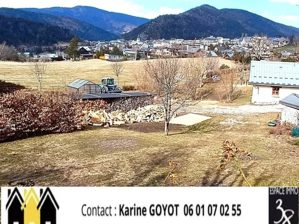 Terrain constructible 385 m²