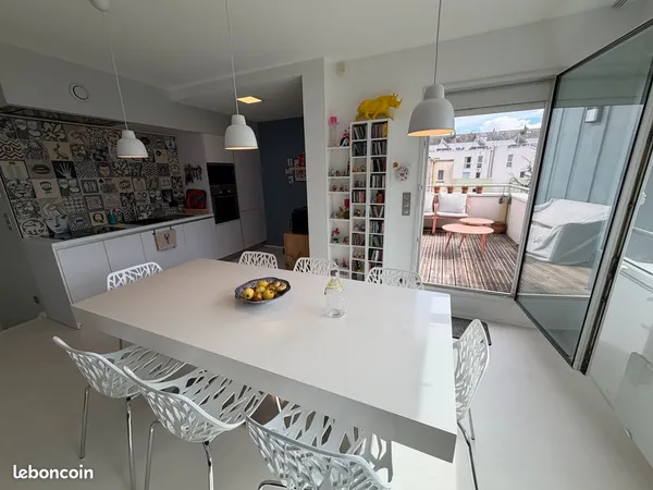 Duplex 4 pièces 92m2 dernier étage