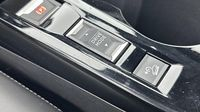 Peugeot 2008 1.2 PureTech 130ch S&S GT — photo 16