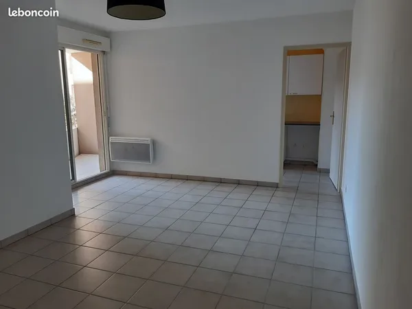 T3 58 m² cave et parking - quartier du Rouet 13008 Marseille