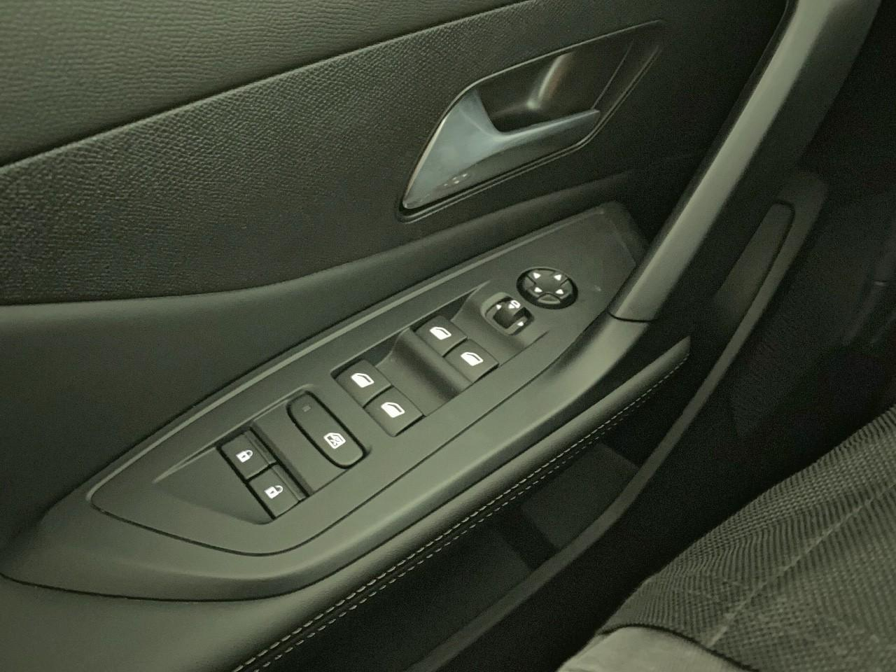 Peugeot 308 sw bluehdi 130ch s&s eat8 allure — photo 20