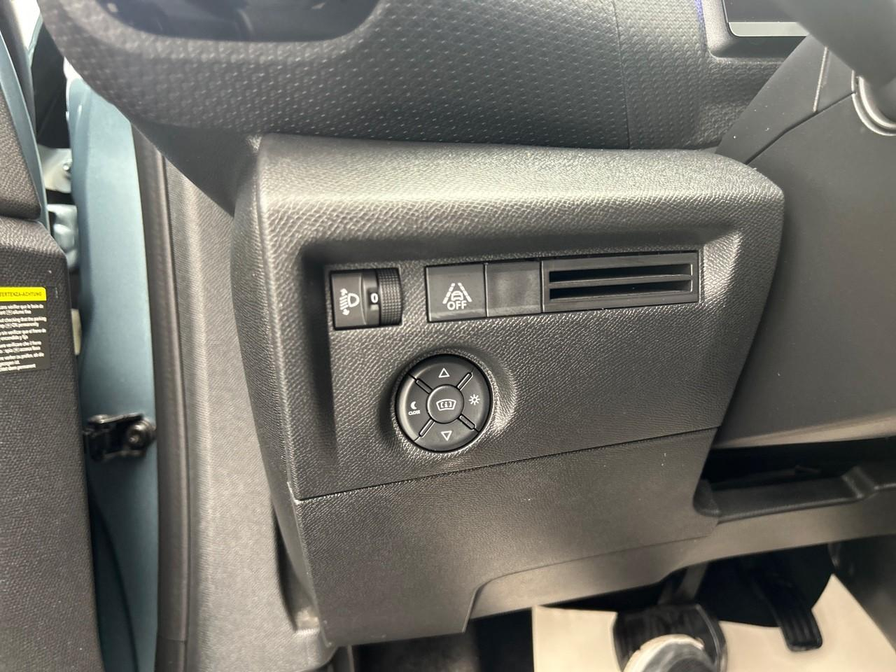Citroën C4 puretech 130 s&s eat8 feel pack — photo 20