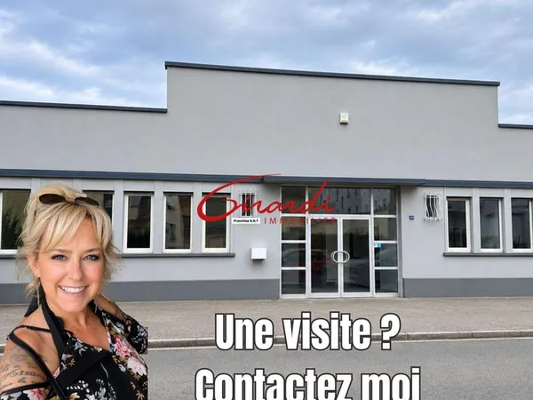 LOCAUX PROFESSIONNELS DE 293 M2 À VENDRE MULHOU