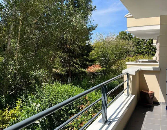 Appartement 4 pièces 87 m²