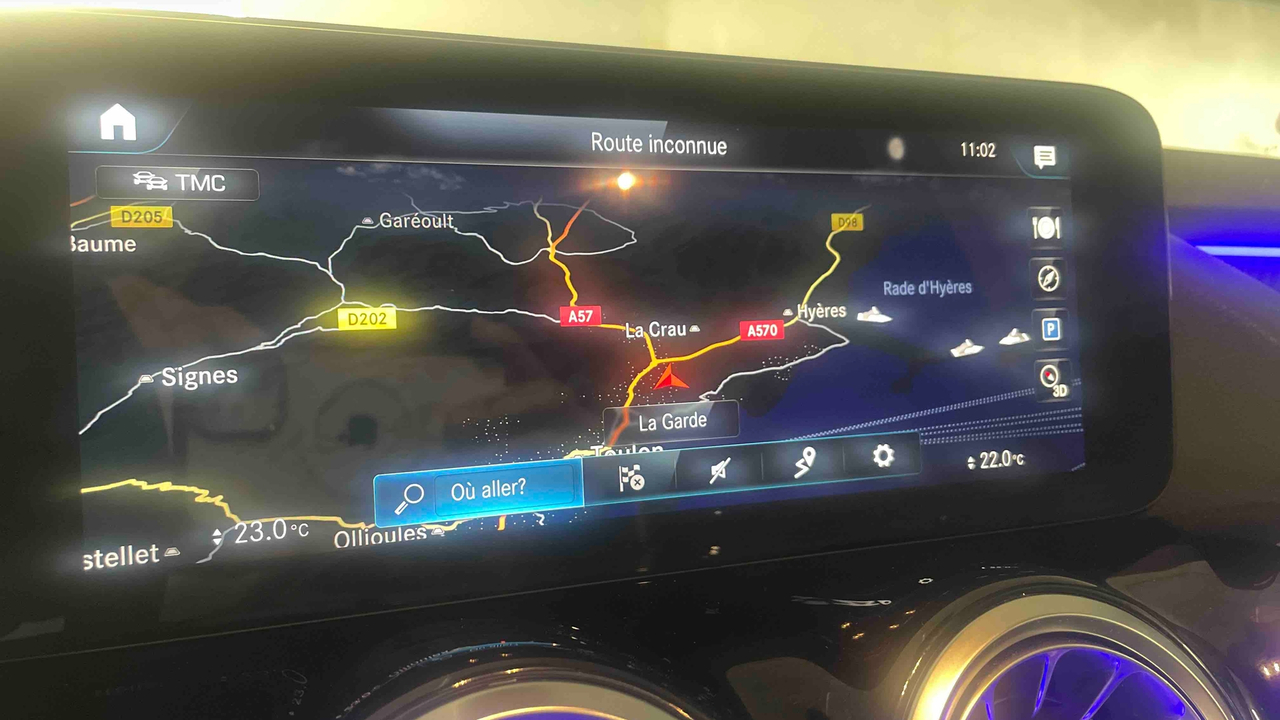 Mercedes GLA 250 e 8G-DCT — photo 15