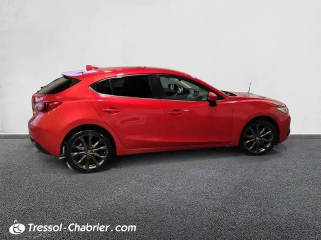 Mazda Mazda3 1.5l skyactiv-d 105 ch dynamique — photo 6