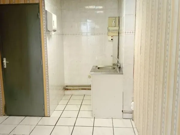 Local commercial 30 m²